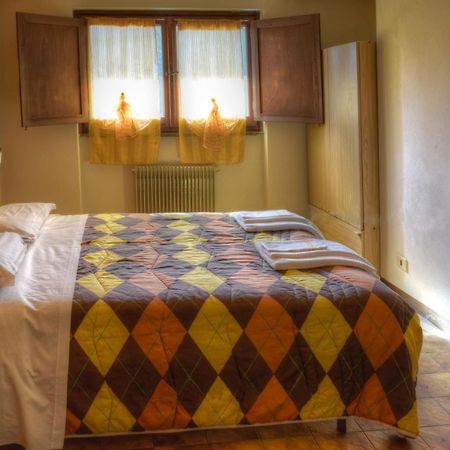 Albergo Rifugio Montecucco Piampaludo Εξωτερικό φωτογραφία