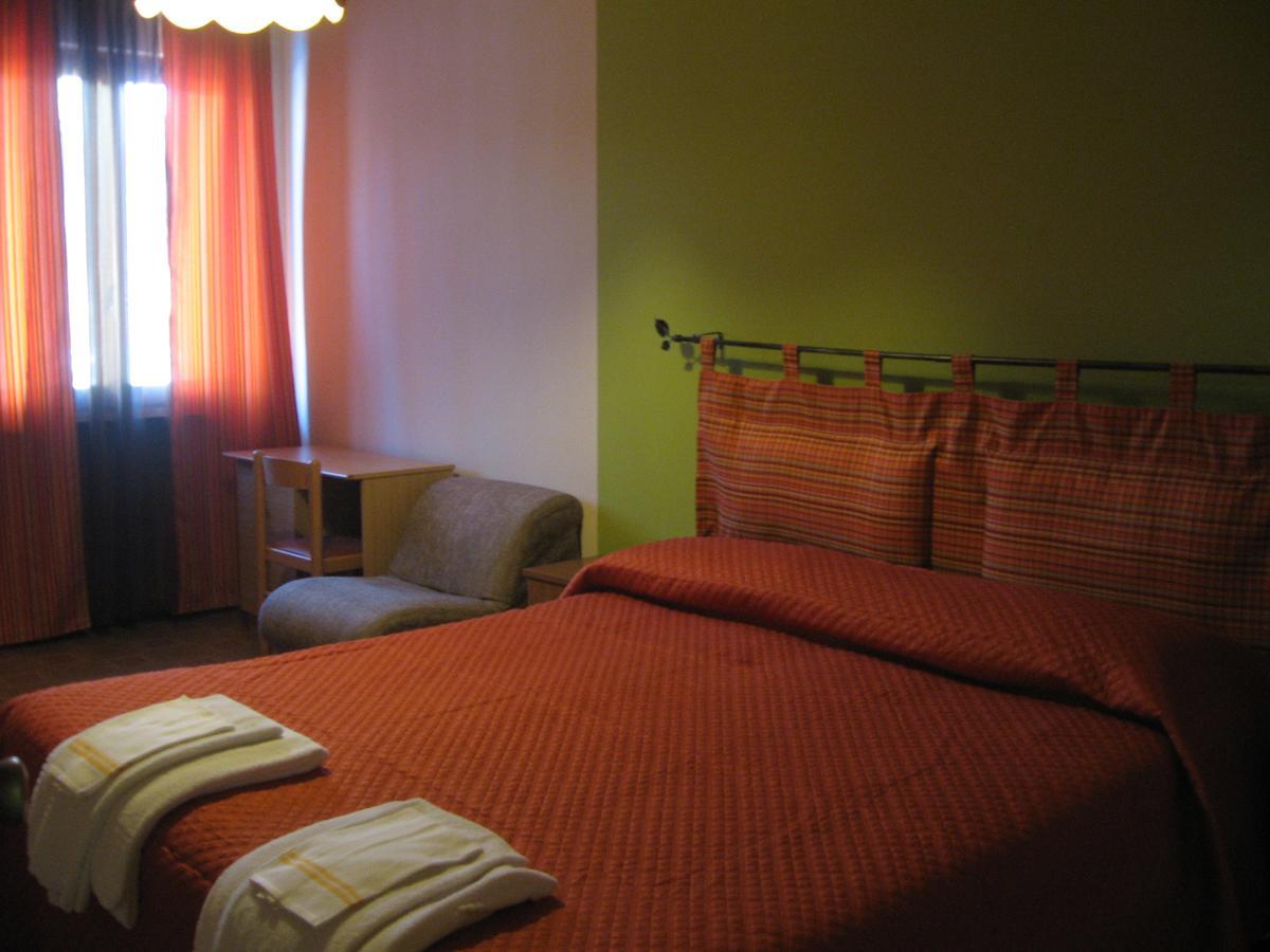 Albergo Rifugio Montecucco Piampaludo Εξωτερικό φωτογραφία