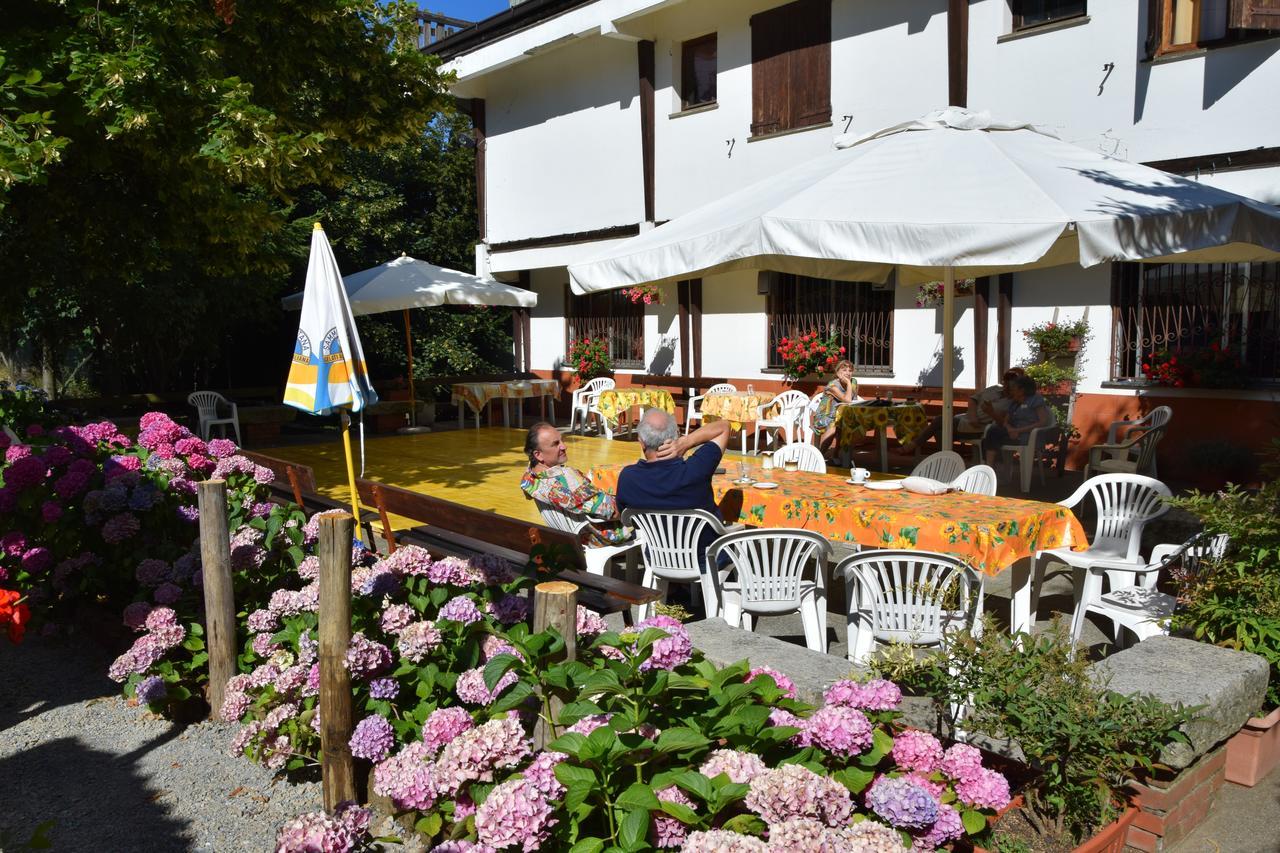 Albergo Rifugio Montecucco Piampaludo Εξωτερικό φωτογραφία